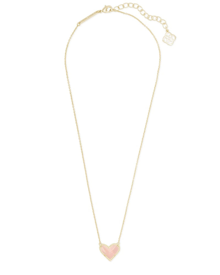 Kendra Scott Ari Heart Gold Pendant Necklace in Rose Quartz