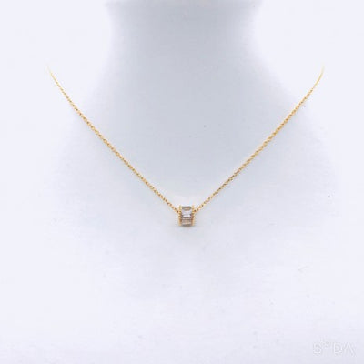 Radiant Cubic Circle Necklace